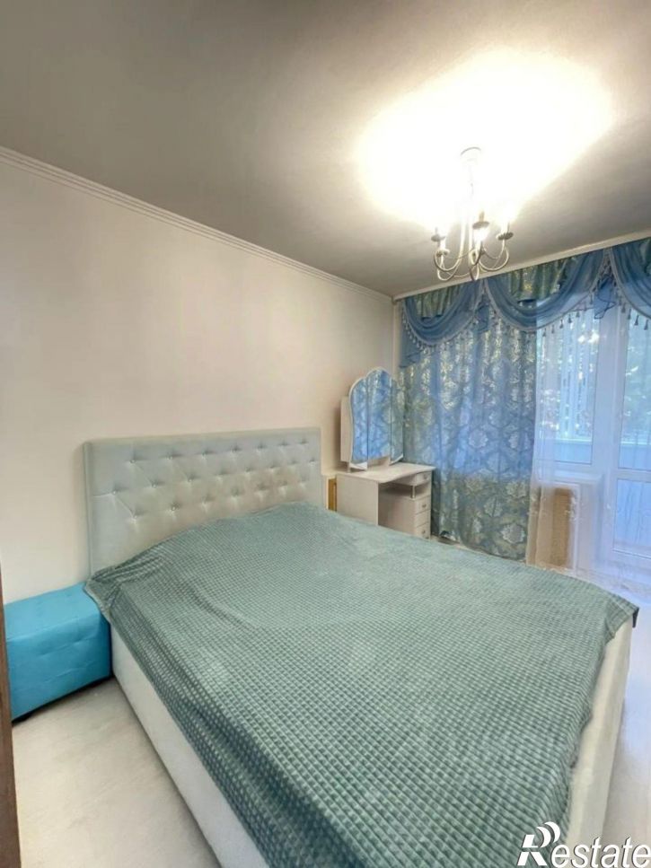 3-комн квартира ул Композитора Глинки, 11,  д. 11
