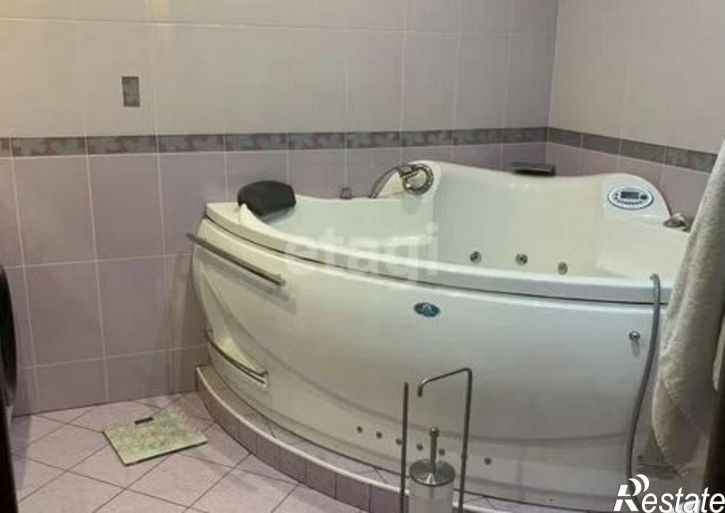 3-комн квартира ул Уральская, 95,  д. 95