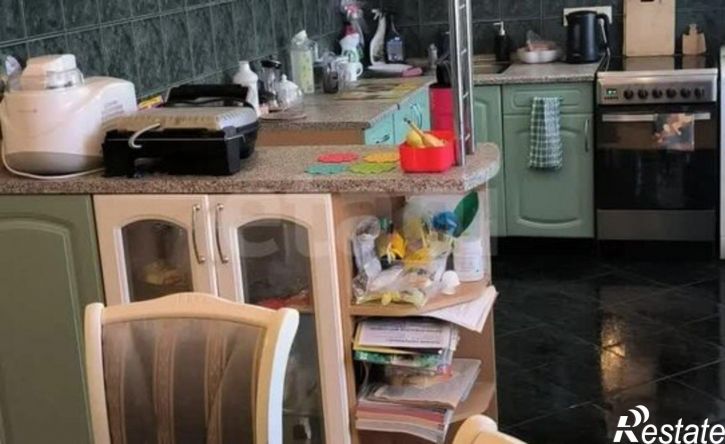 3-комн квартира ул Адмирала Ушакова, 36,  д. 36