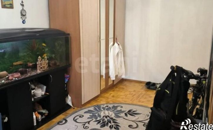 3-комн квартира ул Адмирала Ушакова, 36,  д. 36