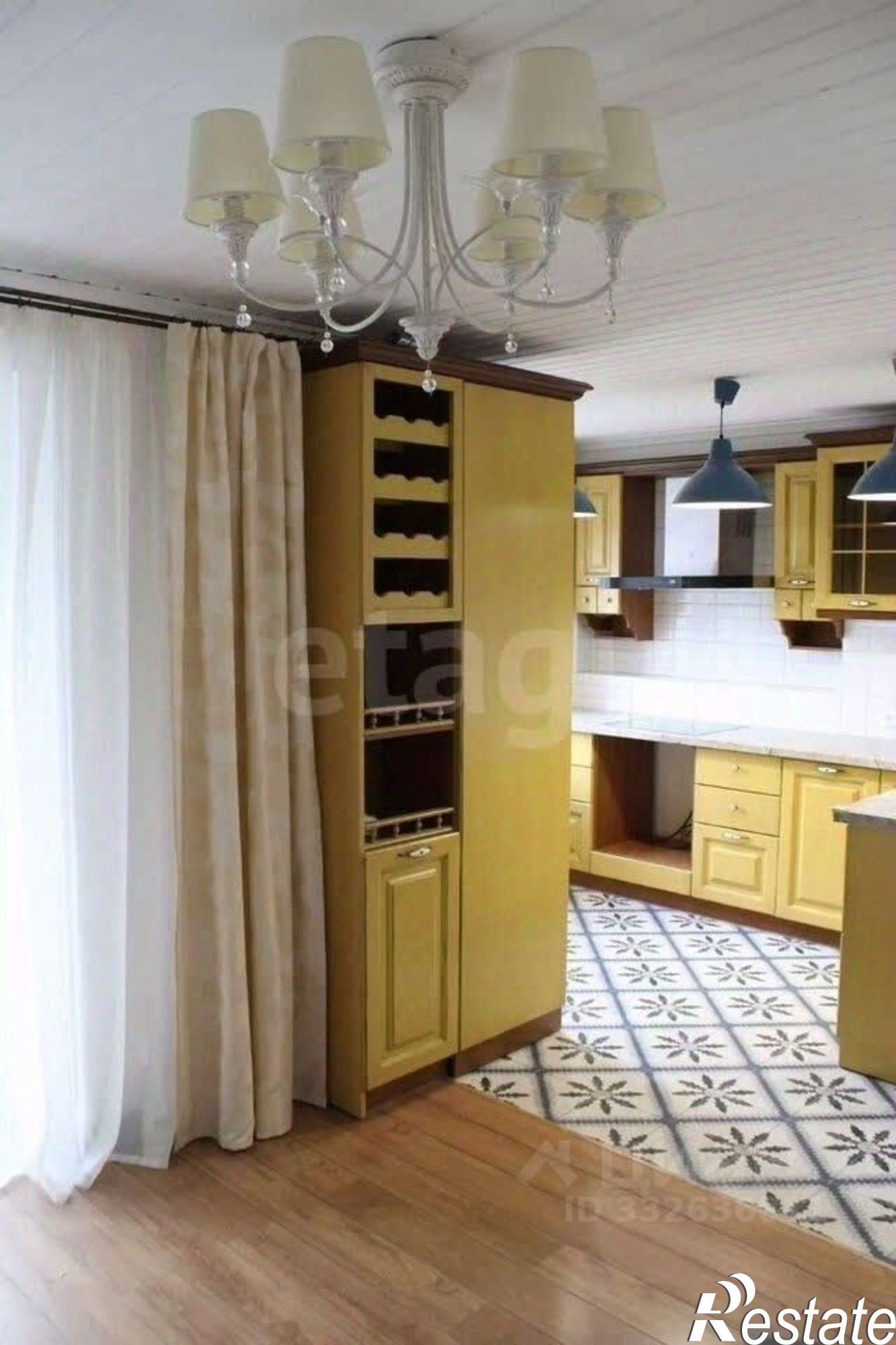 Купить квартиру за 8 590 000 рублей на ул Крисанова, 26а