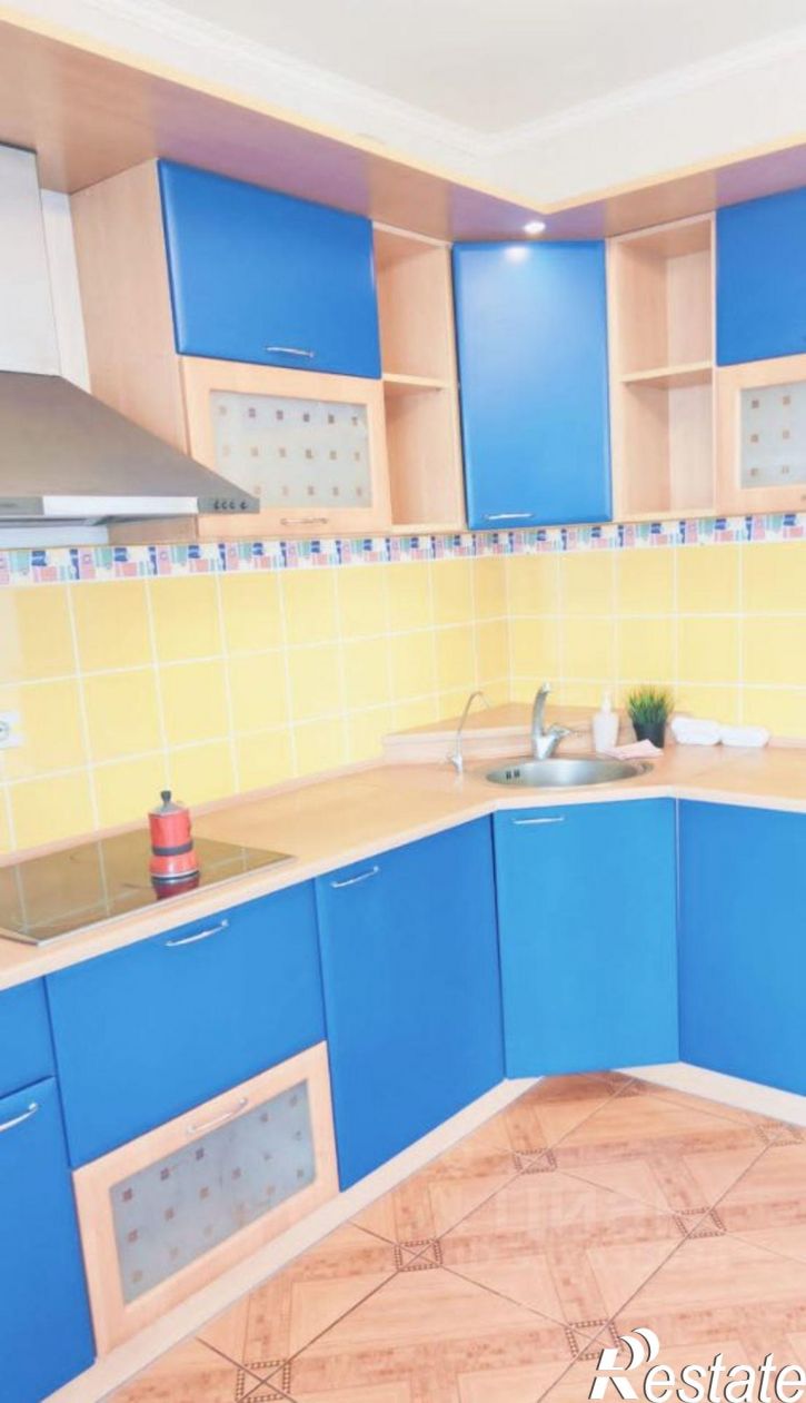 3-комн квартира ул Луначарского, 103,  д. 103