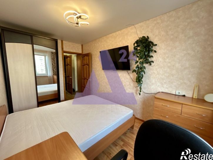 2-комн квартира улица Карпинского, дом 83