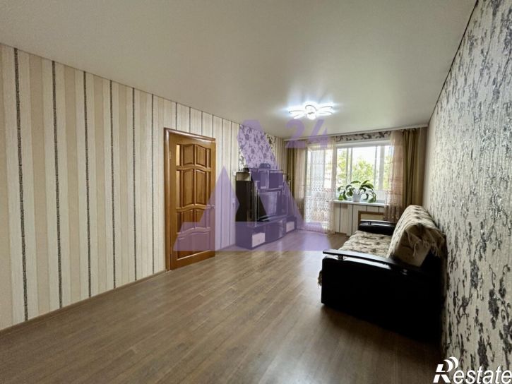 2-комн квартира улица Карпинского, дом 83