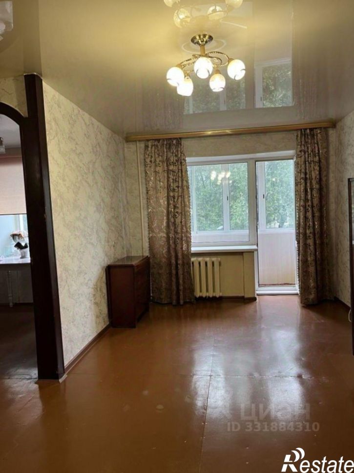 2-комн квартира б-р Гагарина, 64,  д. 64