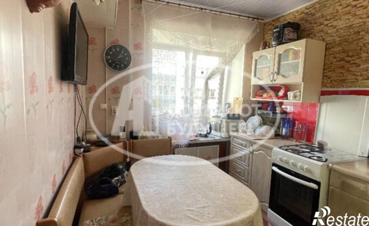 2-комн квартира ул Монастырская, 76,  д. 76