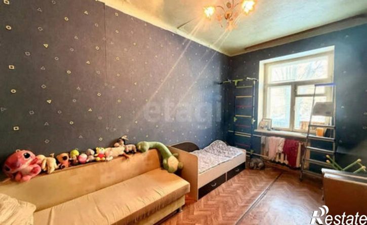 3-комн квартира ул Адмирала Ушакова, 7,  д. 7