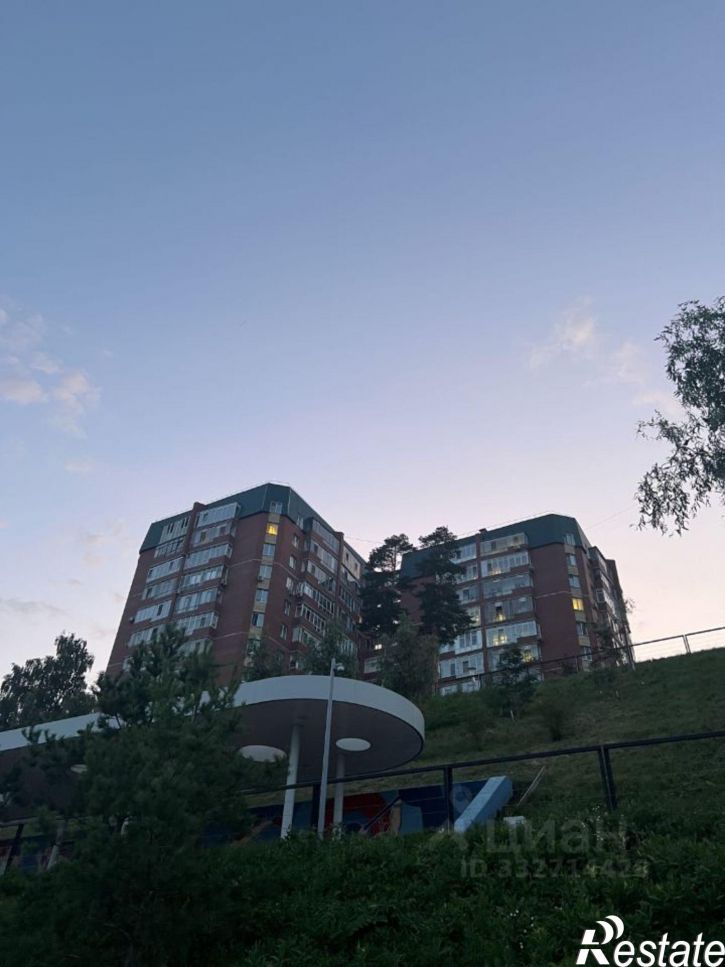 3-комн квартира ул Кировоградская, 52,  д. 52