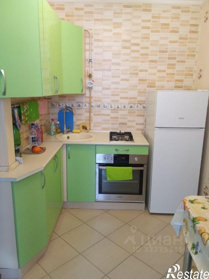 1-комн квартира ул Хрустальная, 12а,  д. 12а