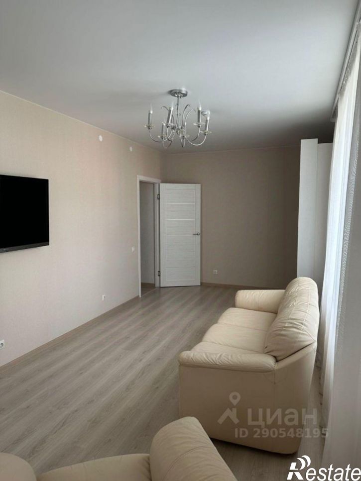 3-комн квартира ул Окулова, 24,  д. 24