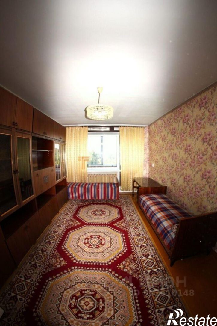 3-комн квартира ул Льва Шатрова, 33,  д. 33