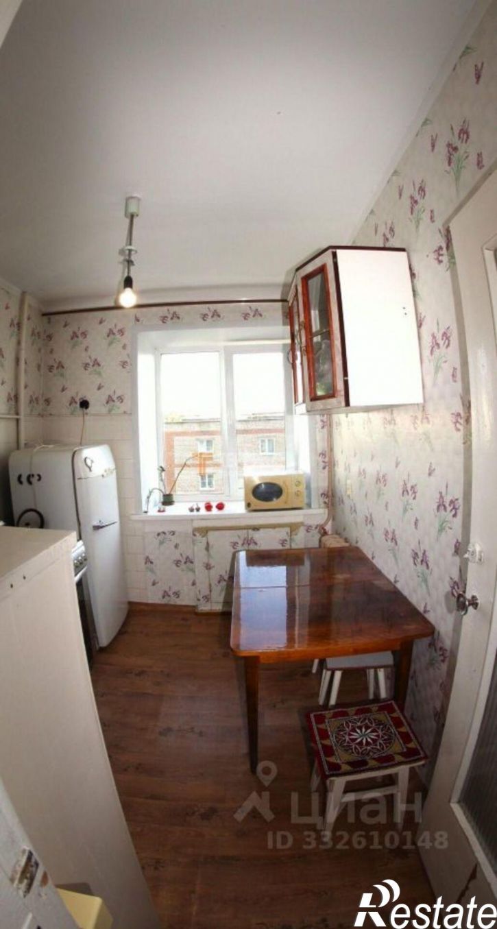3-комн квартира ул Льва Шатрова, 33,  д. 33