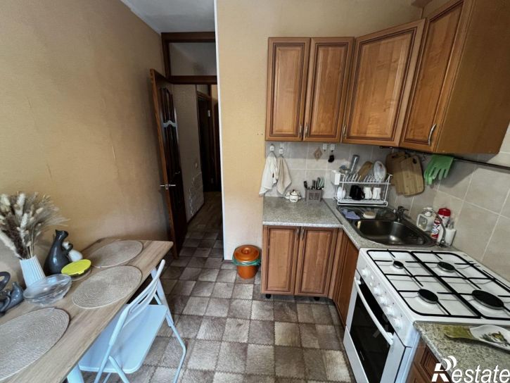 1-комн квартира ул Адмирала Ушакова, 57/3,  д. 57/3