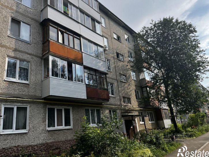 1-комн квартира ул Адмирала Ушакова, 57/3,  д. 57/3