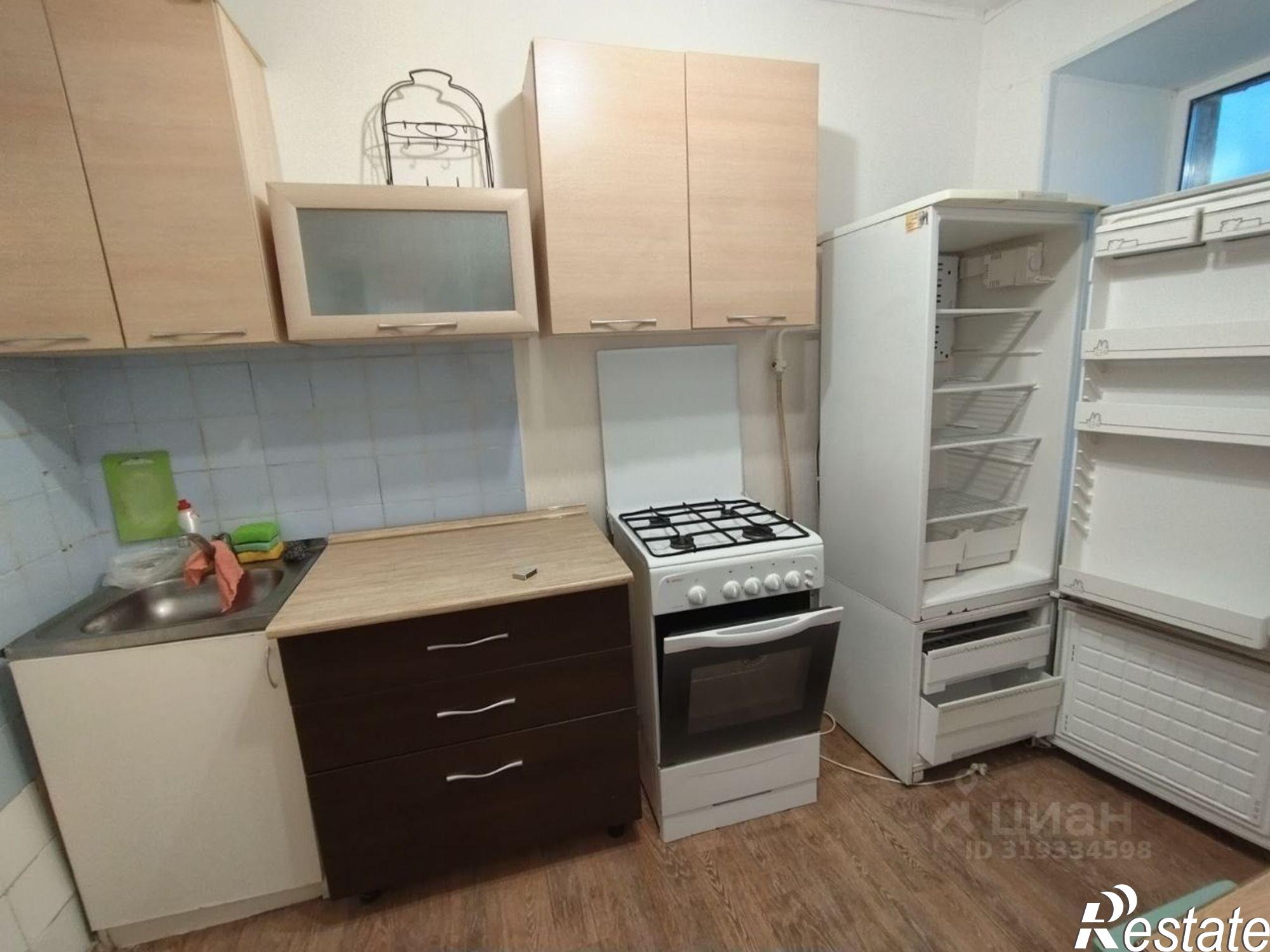 Сдать комнату за 18 000 рублей на ул Карпинского, 27
