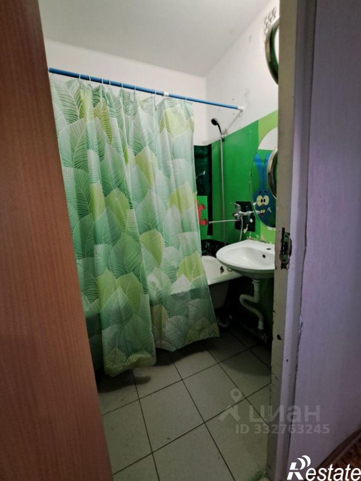2-комн квартира ул Уинская, 13Б,  д. 13Б
