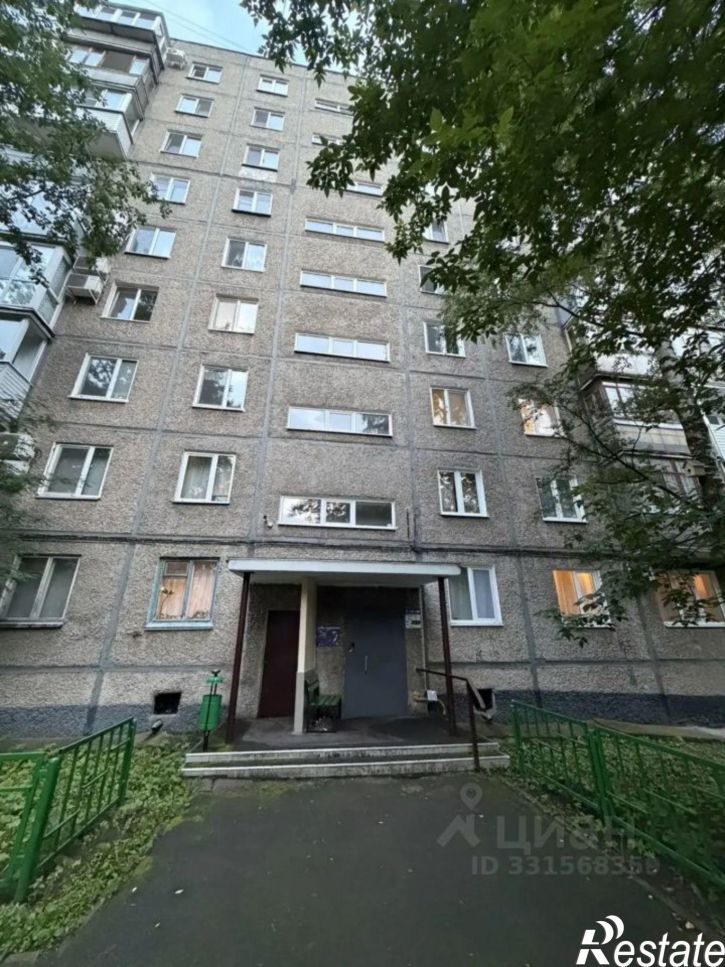 3-комн квартира ул Монастырская, 123,  д. 123