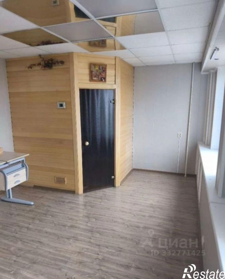 3-комн квартира ул Менжинского, 45,  д. 45