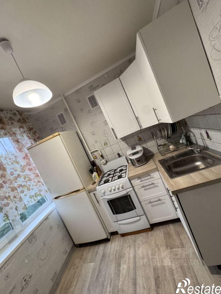 3-комн квартира шоссе Космонавтов, 82,  д. 82