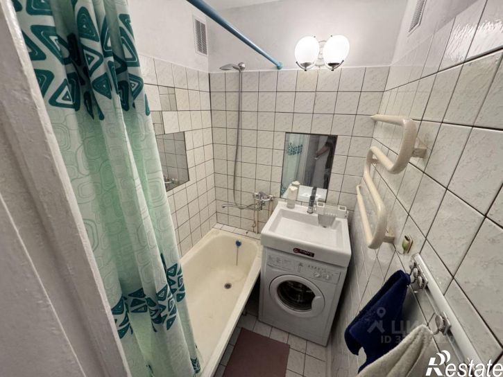 3-комн квартира шоссе Космонавтов, 82,  д. 82