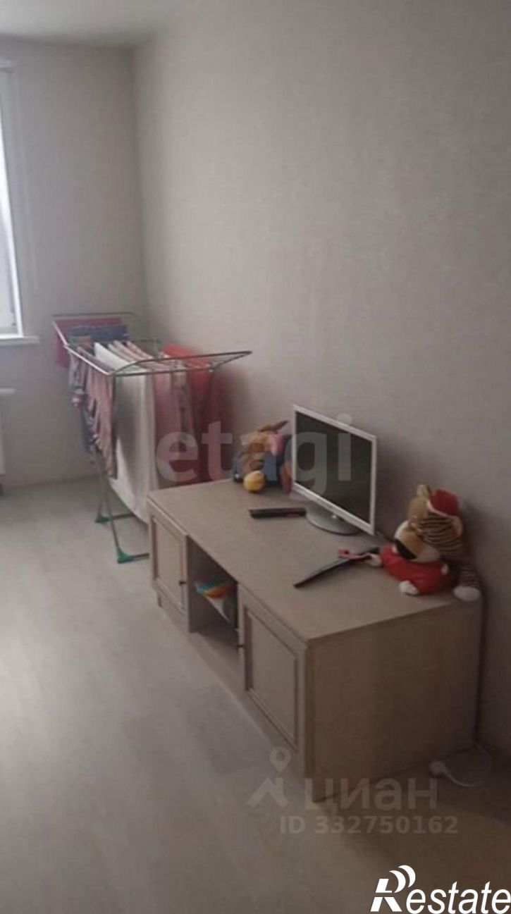 1-комн квартира ул Буксирная, 10,  д. 10