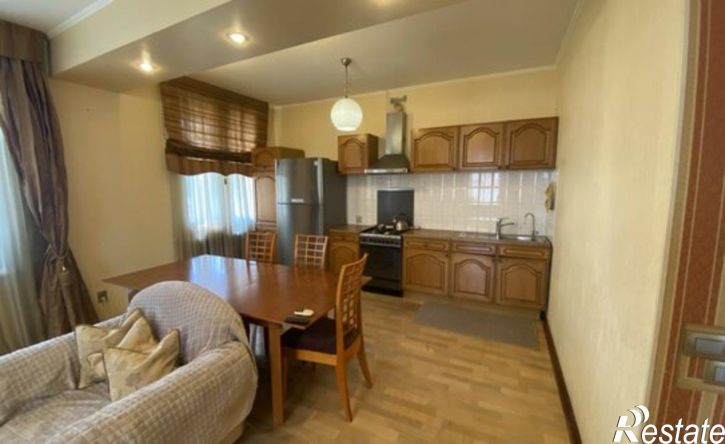 3-комн квартира ул Ленина, 100,  д. 100