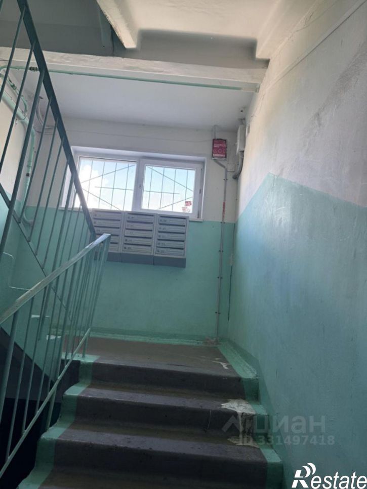 3-комн квартира ул Худанина, 15,  д. 15