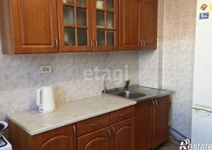 4-комн квартира ул Старцева, 1,  д. 1