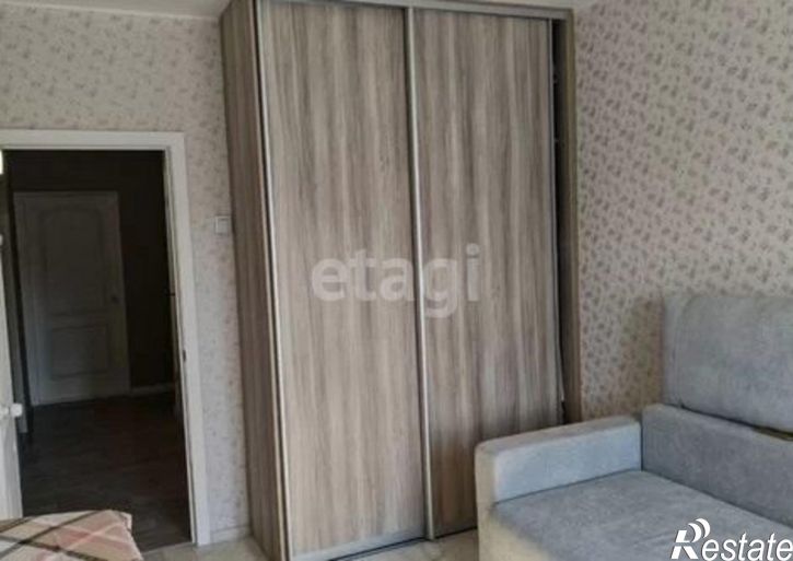 4-комн квартира ул Старцева, 1,  д. 1