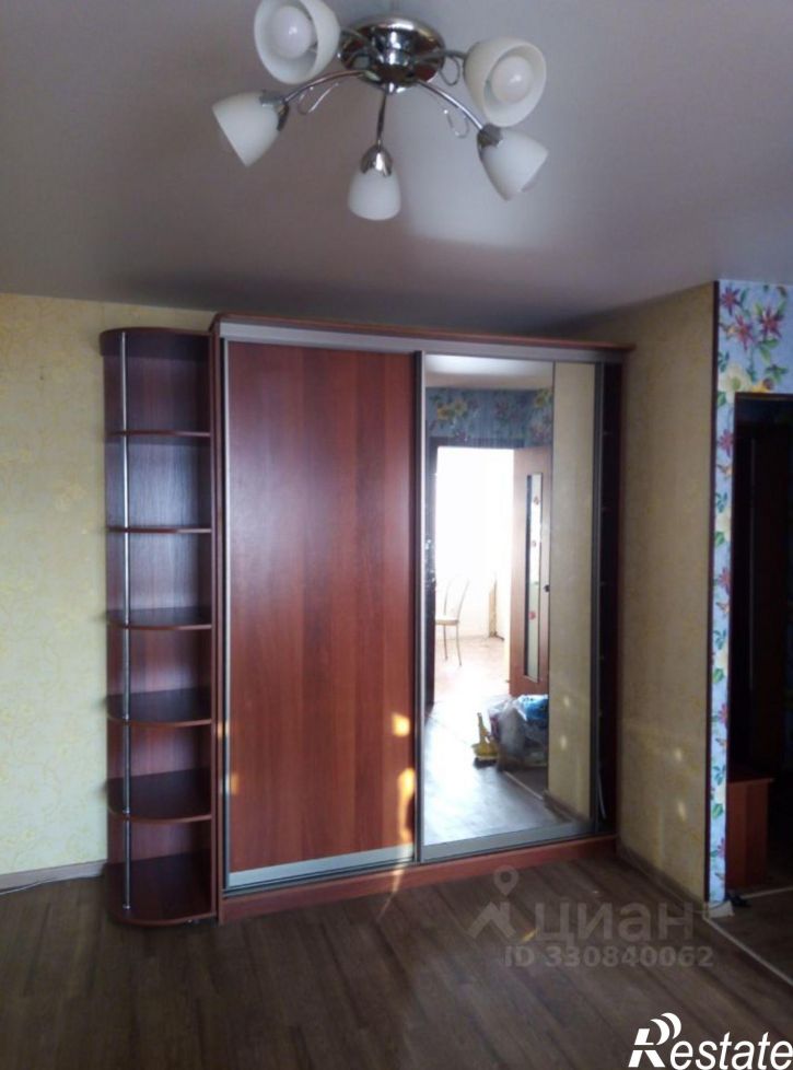 2-комн квартира ул Льва Шатрова, 27,  д. 27