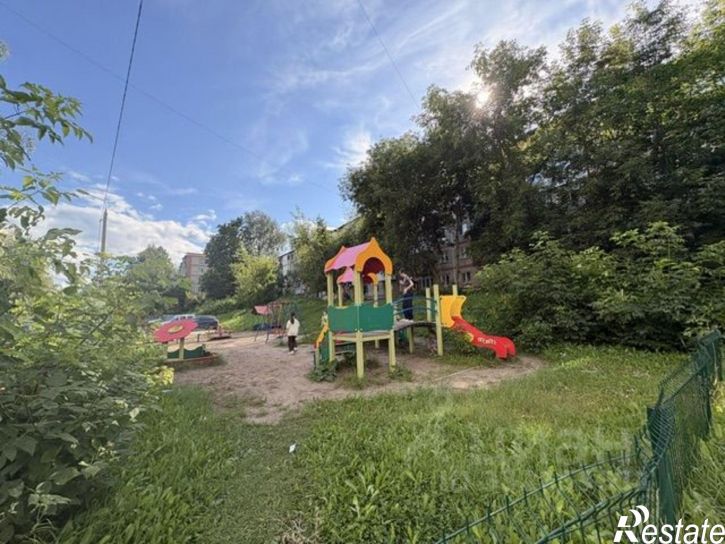 3-комн квартира ул Льва Шатрова, 35,  д. 35