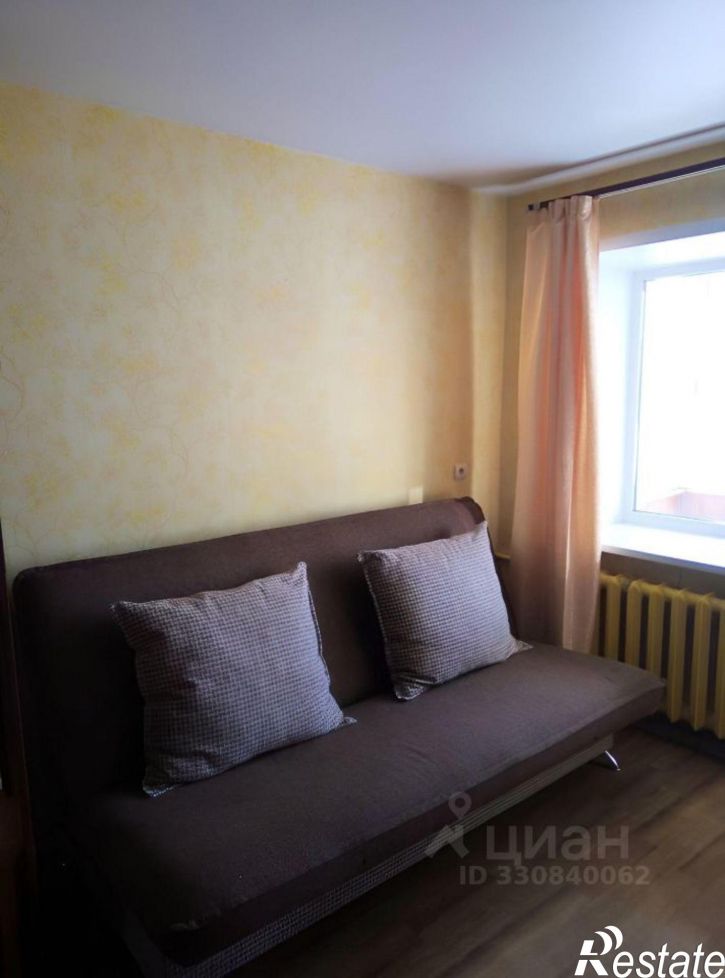 2-комн квартира ул Льва Шатрова, 27,  д. 27