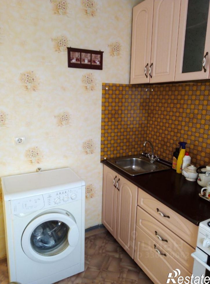 2-комн квартира ул Льва Шатрова, 27,  д. 27
