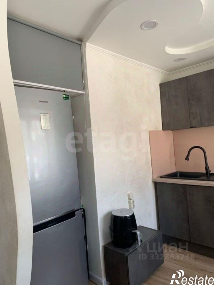 3-комн квартира ул Стахановская, 23,  д. 23