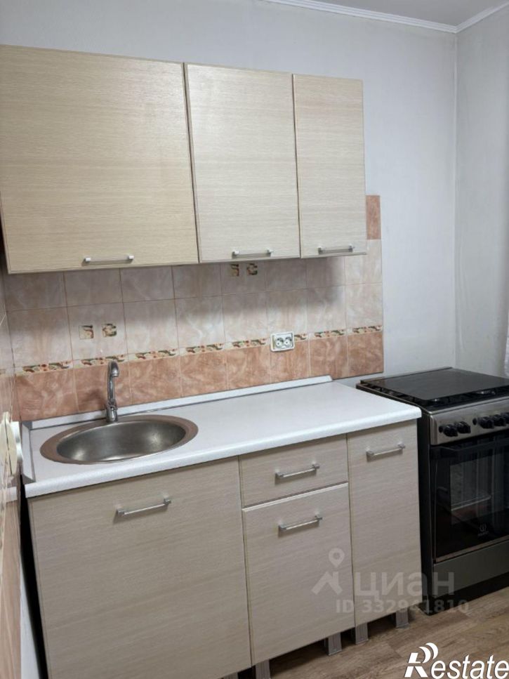 1-комн квартира ул Чистопольская, 27,  д. 27