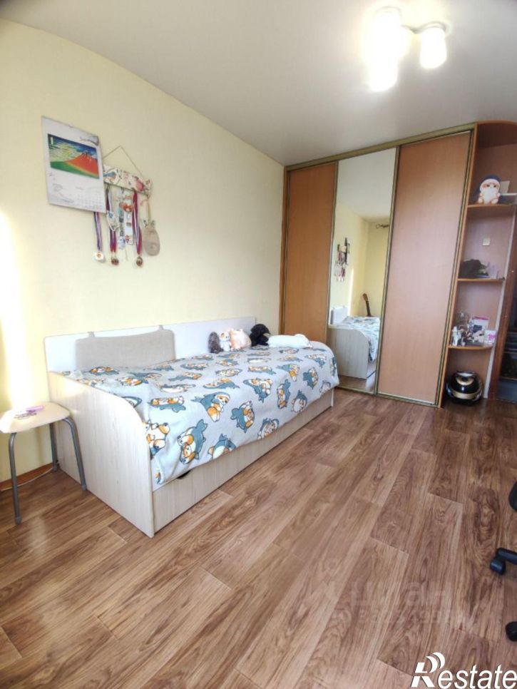 3-комн квартира ул Монастырская, 123,  д. 123