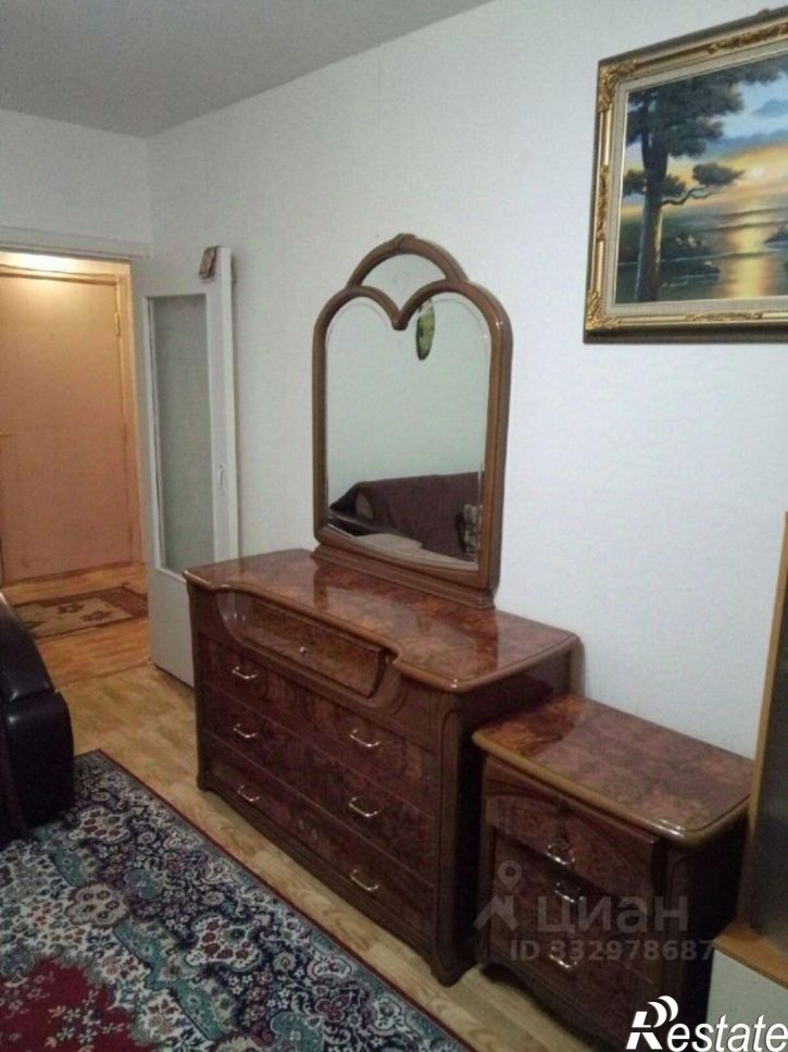 1-комн квартира шоссе Космонавтов, 166г,  д. 166г