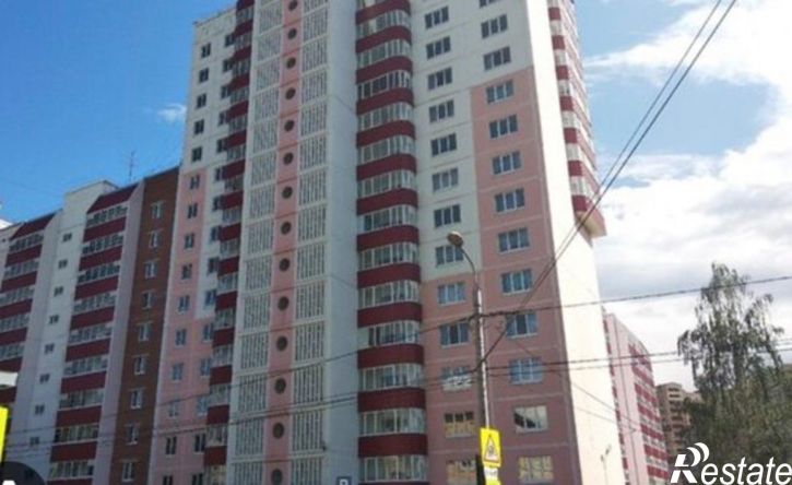 4-комн квартира ул Адмирала Ушакова, 21,  д. 21