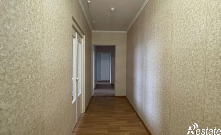 4-комн квартира ул Адмирала Ушакова, 21,  д. 21