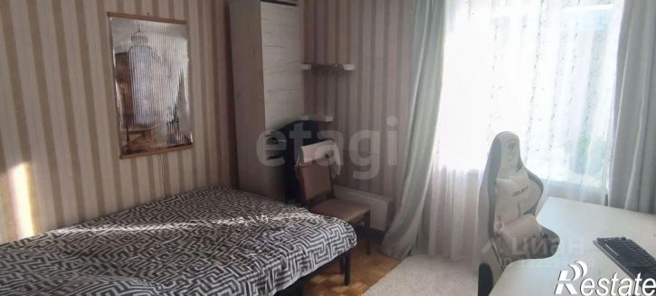 3-комн квартира ул Адмирала Ушакова, 36,  д. 36