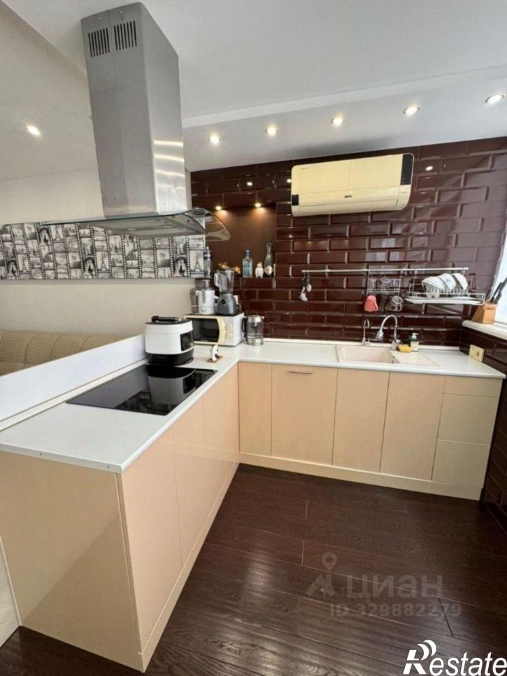 2-комн квартира ул Кронштадтская, 31,  д. 31