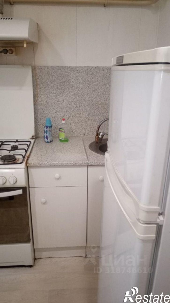 3-комн квартира ул Локомотивная, 8,  д. 8