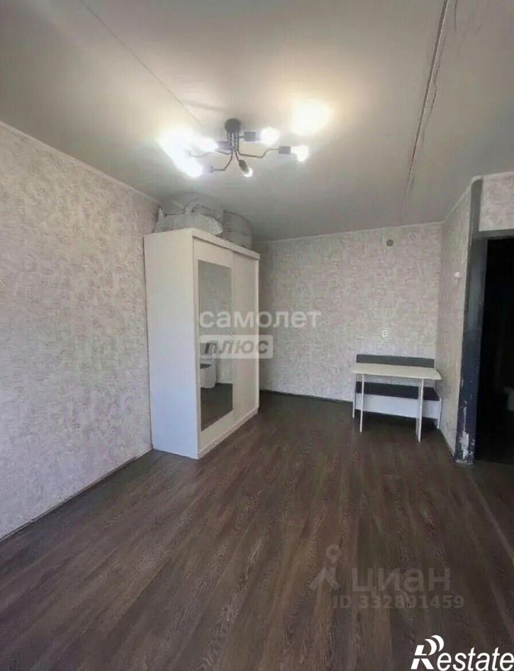 2-комн квартира ул Космонавта Леонова, 12,  д. 12