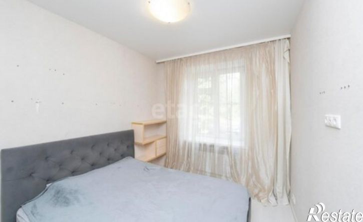 4-комн квартира Пермь, Закамская улица, 25