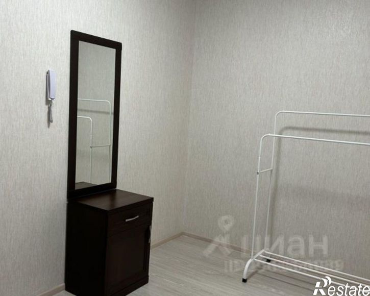1-комн квартира ул Барамзиной, 32,  д. 32