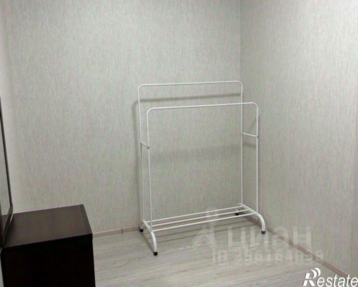 1-комн квартира ул Барамзиной, 32,  д. 32