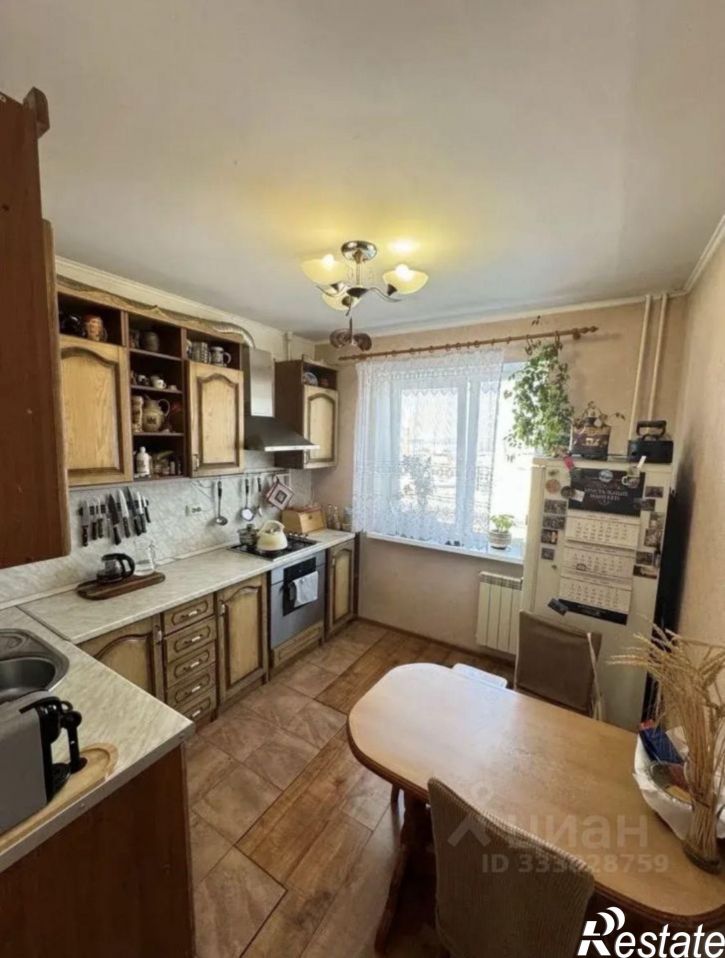 4-комн квартира ул Строителей, 16,  д. 16
