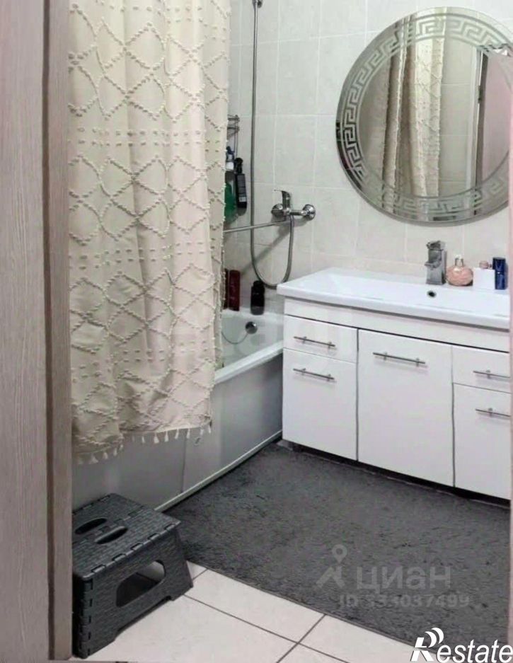 1-комн квартира ул Агатовая, 28,  д. 28