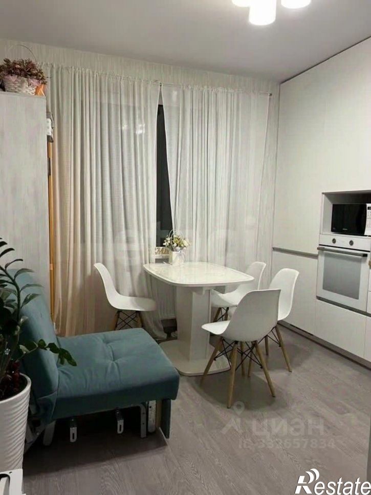 2-комн квартира ул Сапфирная, 15,  д. 15