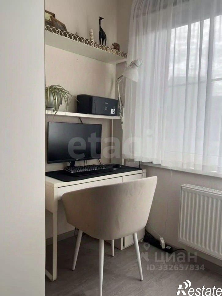 2-комн квартира ул Сапфирная, 15,  д. 15